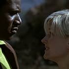 Cleavant Derricks and Natalie Radford in Sliders (1995)