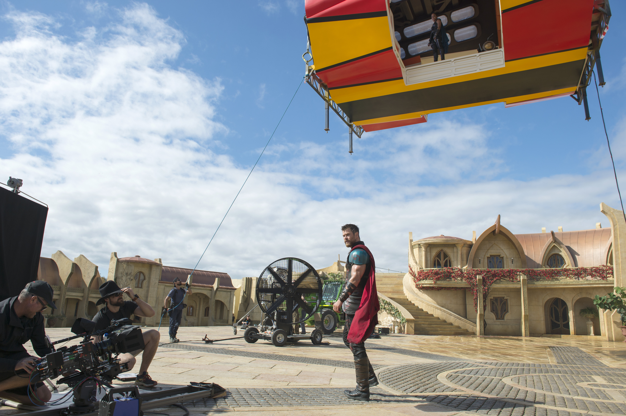 Chris Hemsworth and Tessa Thompson in Thor: Ragnarok (2017)