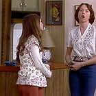 Valerie Bertinelli and Mackenzie Phillips in One Day at a Time (1975)