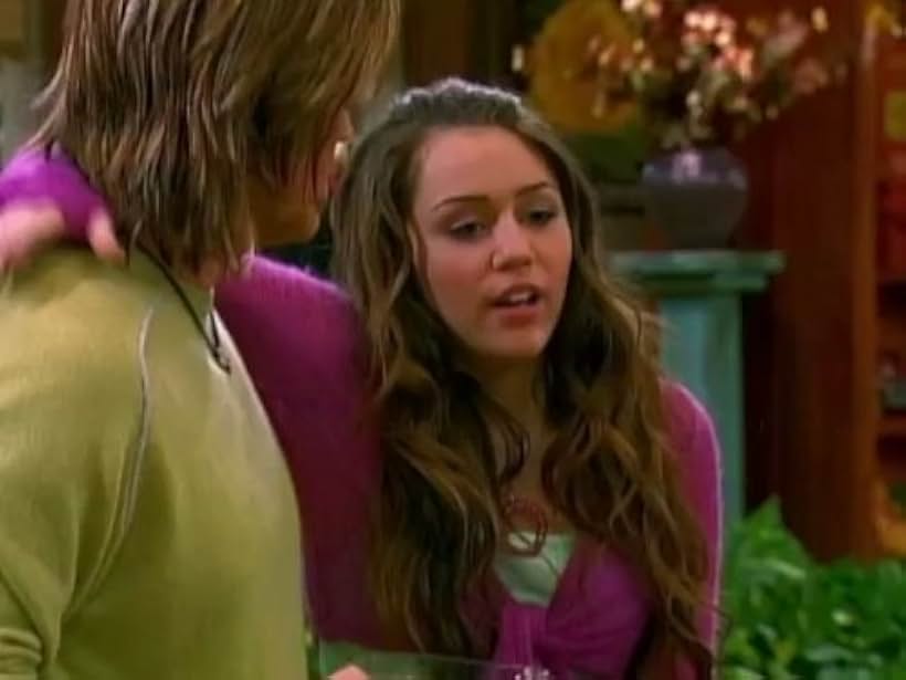 Billy Ray Cyrus and Miley Cyrus in Hannah Montana (2006)