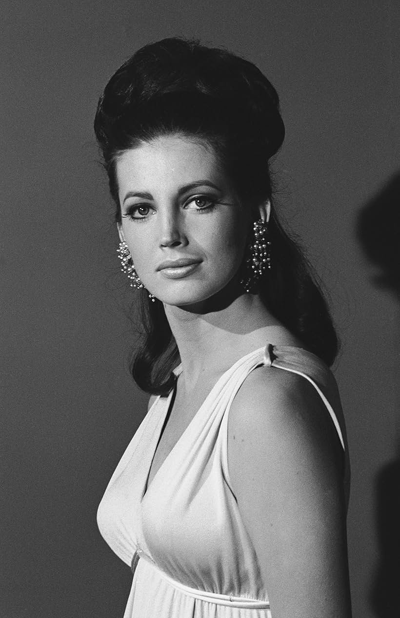 Gayle Hunnicutt in Get Smart (1965)