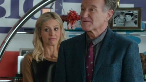 Robin Williams and Sarah Michelle Gellar in The Crazy Ones (2013)