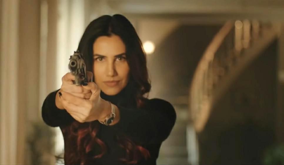 Sonnalli Seygall in Anamika (2022)