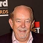 Robin Leach