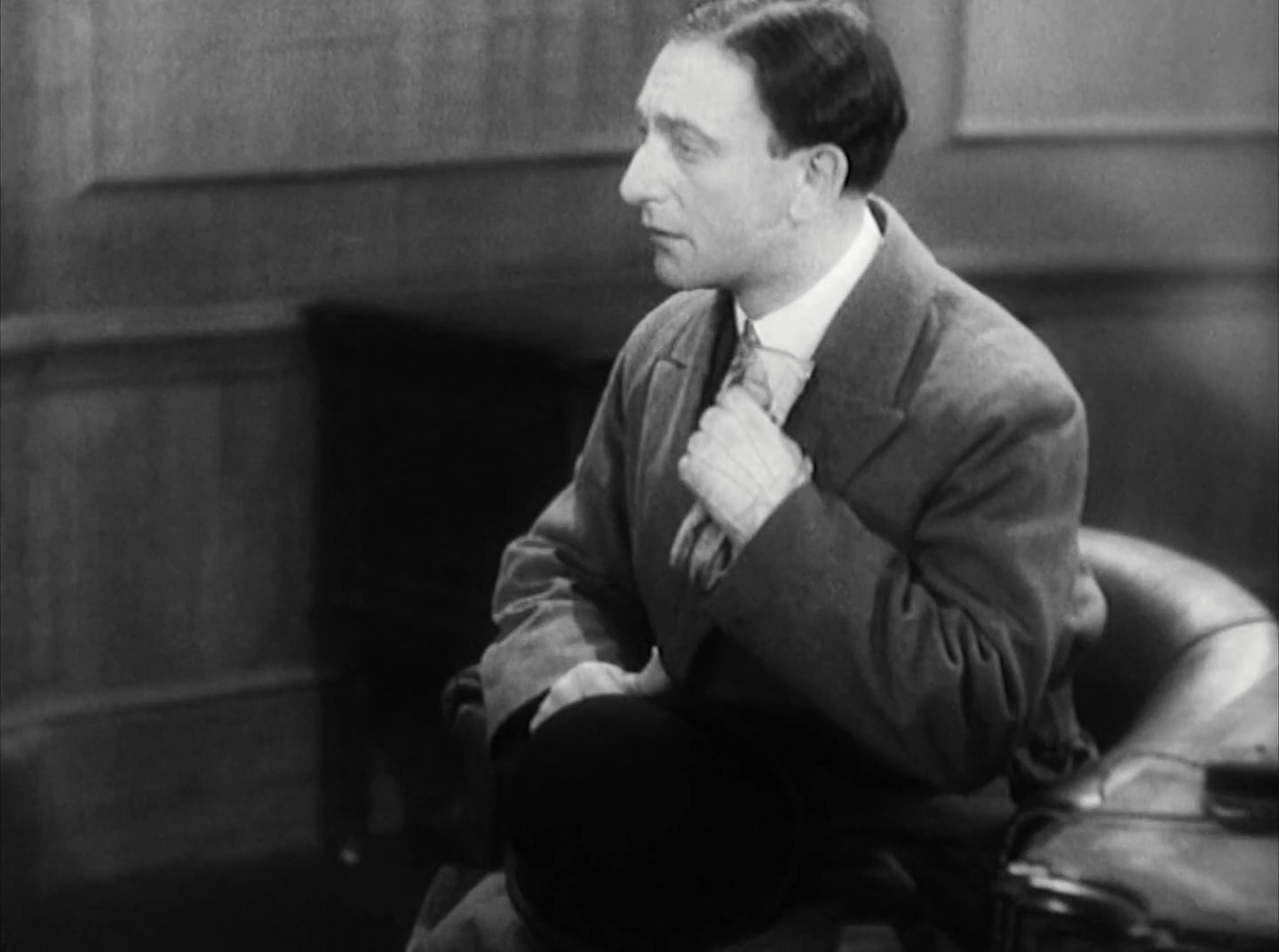 Paul Graetz in Mary (1931)