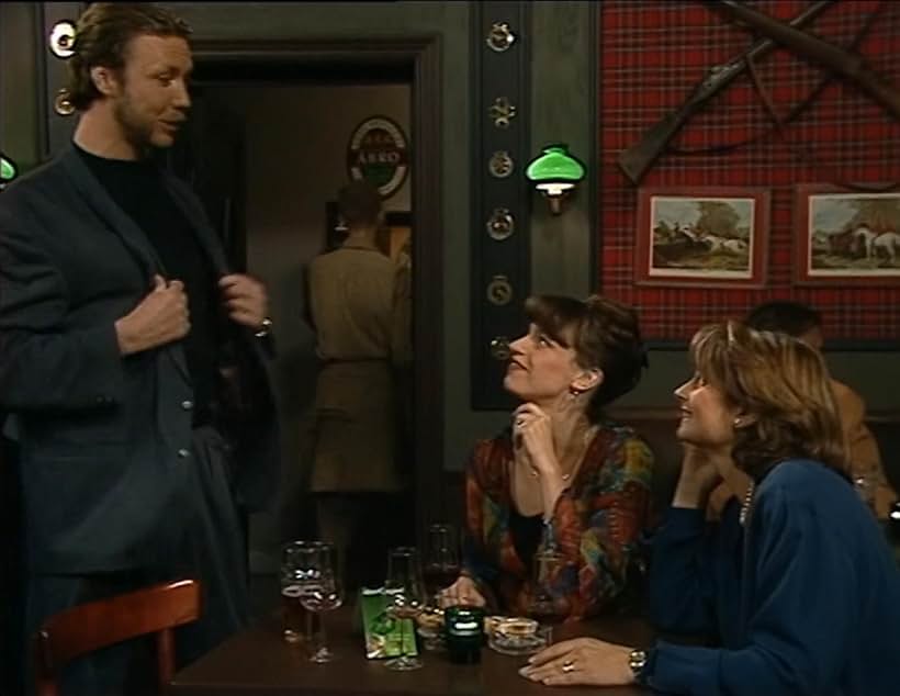 Mikael Persbrandt, Suzanne Reuter, and Charlott Strandberg in Svensson Svensson (1994)