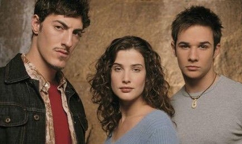 Eric Balfour, Ryan Merriman, and Cobie Smulders in Veritas: The Quest (2003)