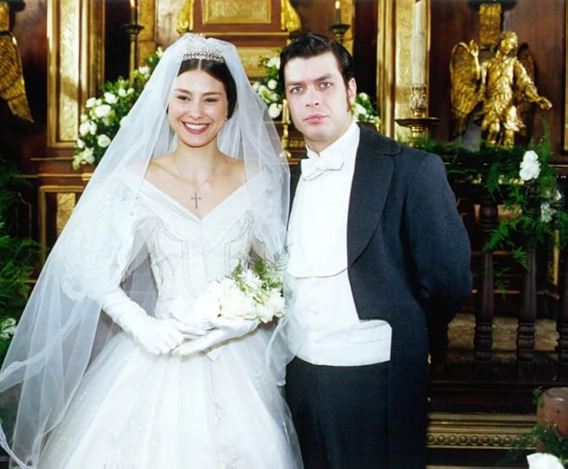 Fábio Assunção and Lavínia Vlasak in The Power of Desire (1999)