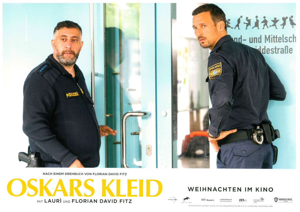 Florian David Fitz and Kida Khodr Ramadan in Oskars Kleid (2022)