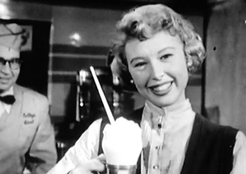 Barbara Ruick in The College Bowl (1950)