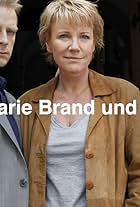 Mariele Millowitsch and Hinnerk Schönemann in Marie Brand und die falschen Freunde (2020)