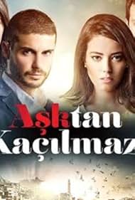 Berk Oktay and Pelin Akil in Asktan Kaçilmaz (2014)