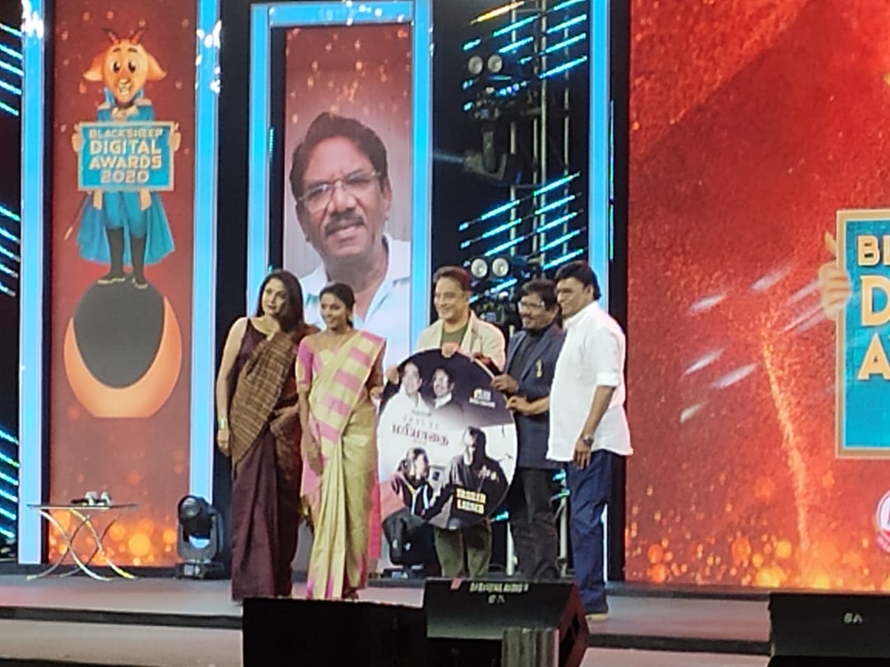 Bhagyaraj, Kamal Haasan, and Bharathiraja at an event for Meendum Oru Mariyathai (2020)