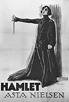 Asta Nielsen in Hamlet (1921)