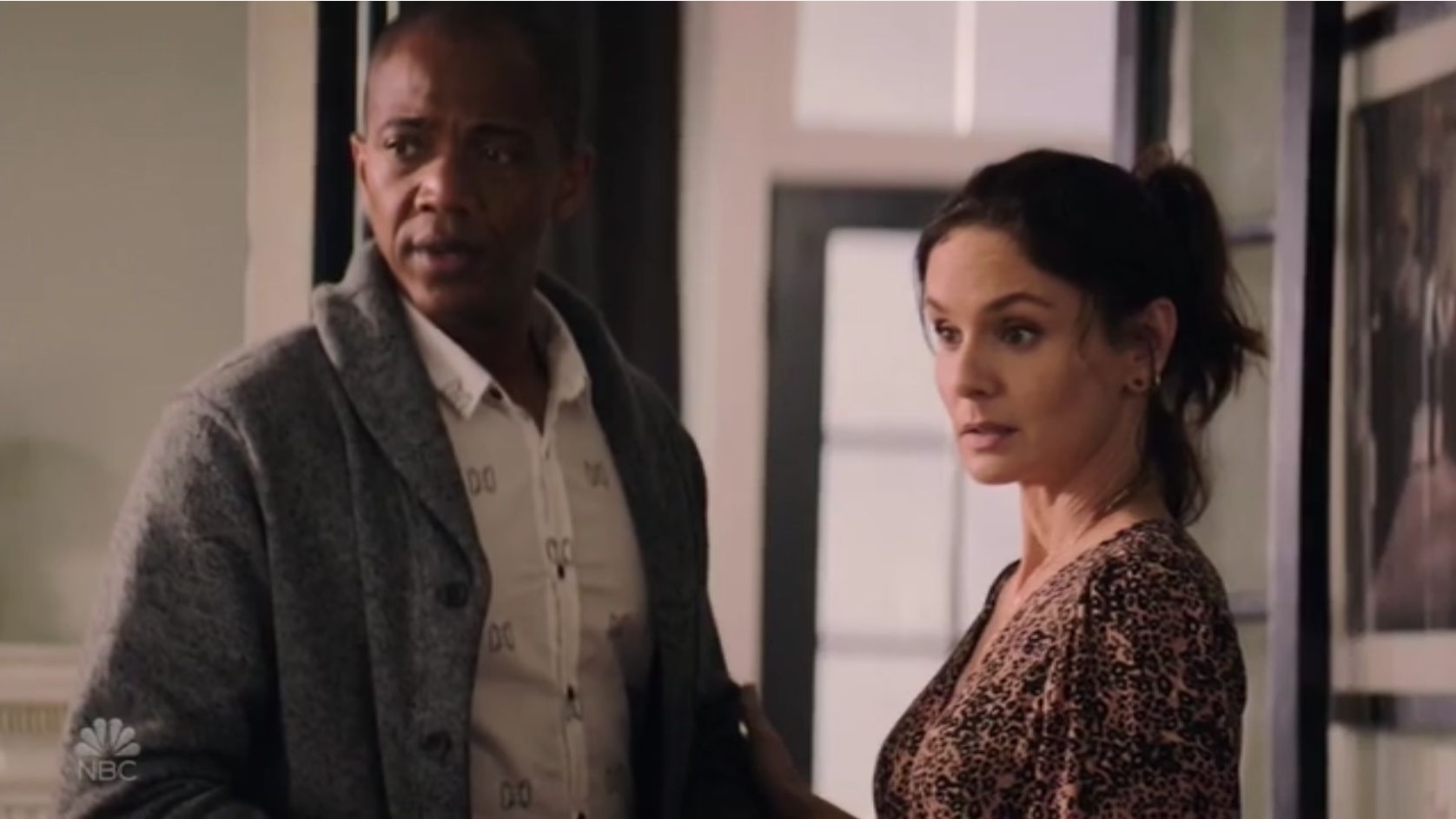 J. August Richards and Sarah Wayne Callies in Fight or Flight (2020)