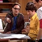 Johnny Galecki and Simon Helberg in The Big Bang Theory (2007)