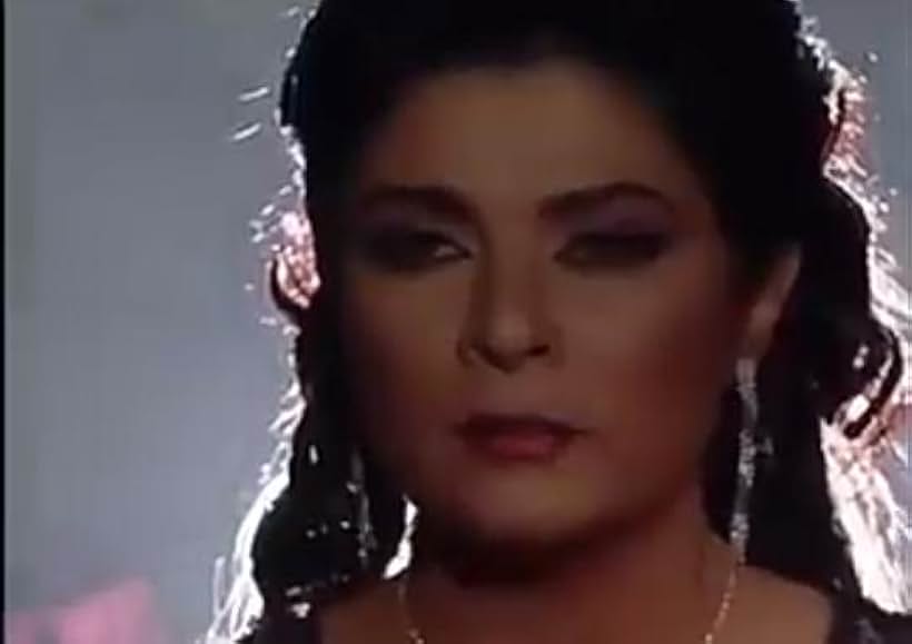 Victoria Ruffo in Stepmother (2005)