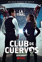 Luis Gerardo Méndez and Mariana Treviño in Club de Cuervos (2015)