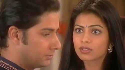 Sweta Keswani and Varun Badola in Des Mein Niklla Hoga Chand (2001)