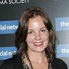 Margaret Colin