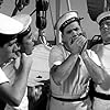 Giannis Gionakis and Kostas Voutsas in I Aliki sto Naftiko (1961)