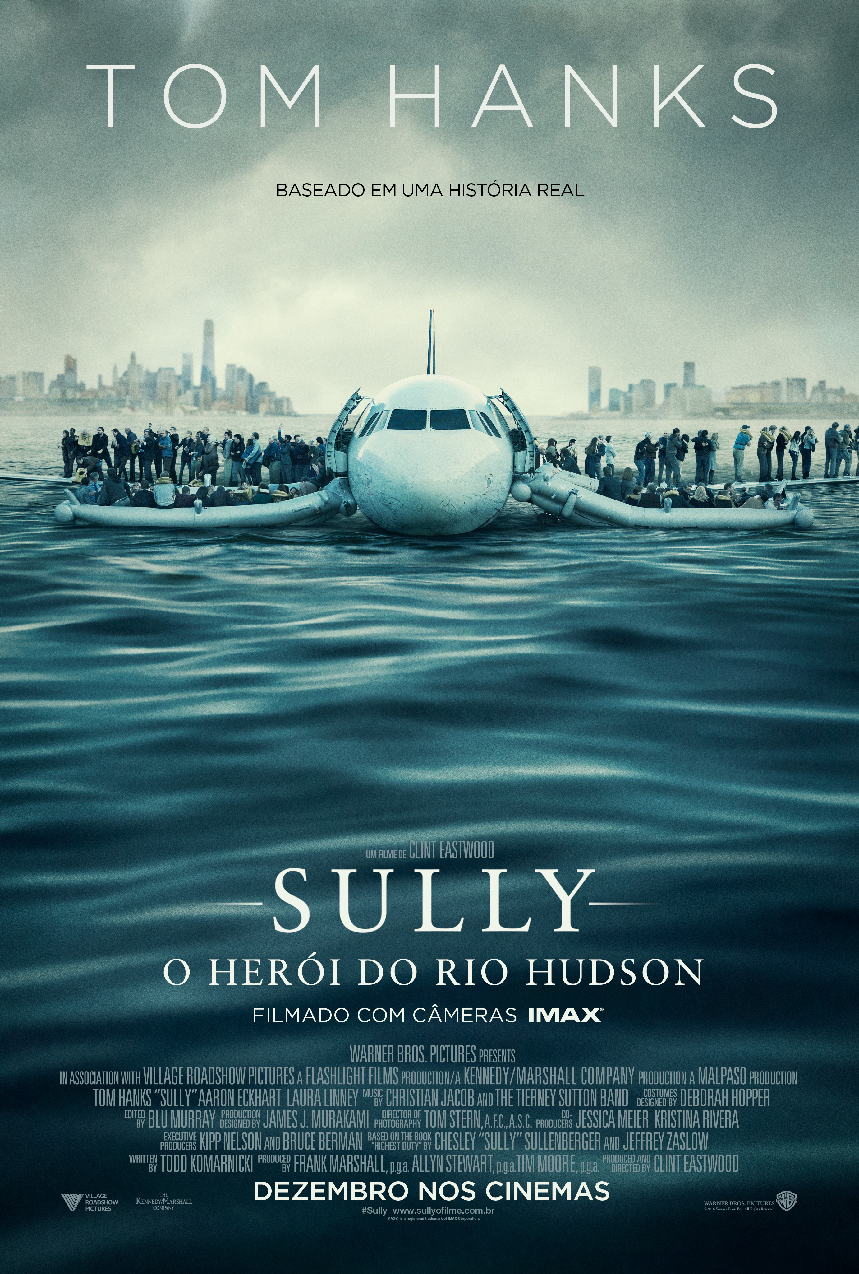 Sully (2016)