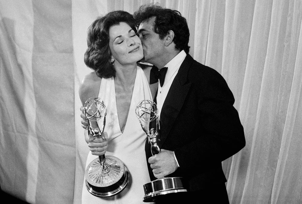 Peter Falk and Jessica Walter at an event for The 27th Annual Primetime Emmy Awards (1975)