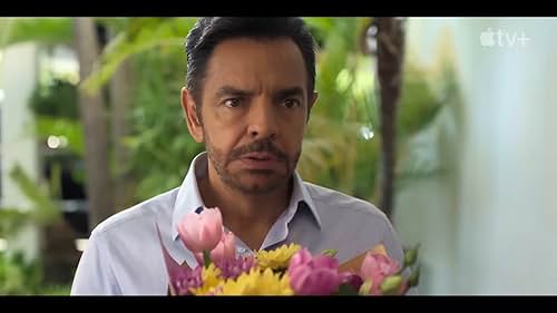 A young Mexican man's dream comes true when he gets the job of a lifetime at the hottest resort in Acapulco. But he soon realizes the job is far more complicated than he ever imagined.