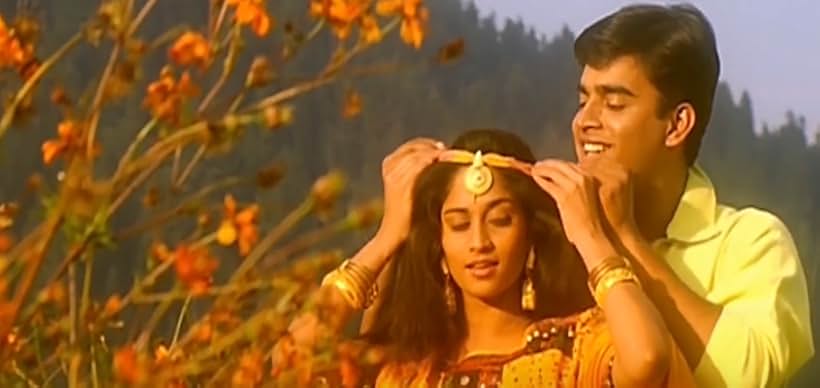 Madhavan and Shalini in Alai Payuthey (2000)