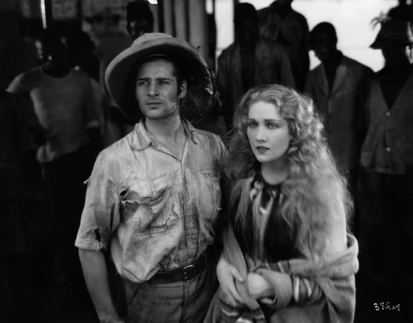 Edwina Booth and Duncan Renaldo in Trader Horn (1931)