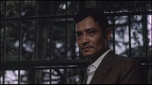 Chronological exploits of Iwao Enokizu, a murderous thief on the run.