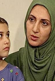 Fatemeh Goudarzi in Parents' Trouble (2001)