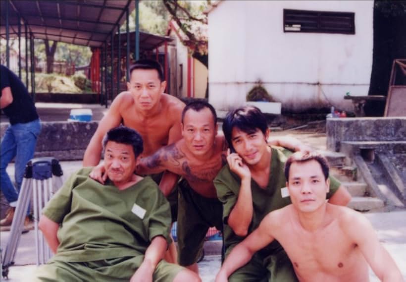 John Ching, Tony Leung Chiu-wai, Frankie Chi-Hung Ng, and Man-Tat Ng in Chinese Midnight Express (1997)