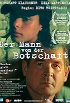 Burghart Klaußner and Lika Martinova in Der Mann von der Botschaft (2006)