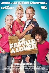 Benoît Poelvoorde, Pauline Serieys, Virginie Efira, and Calixte Broisin-Doutaz in Une famille à louer (2015)