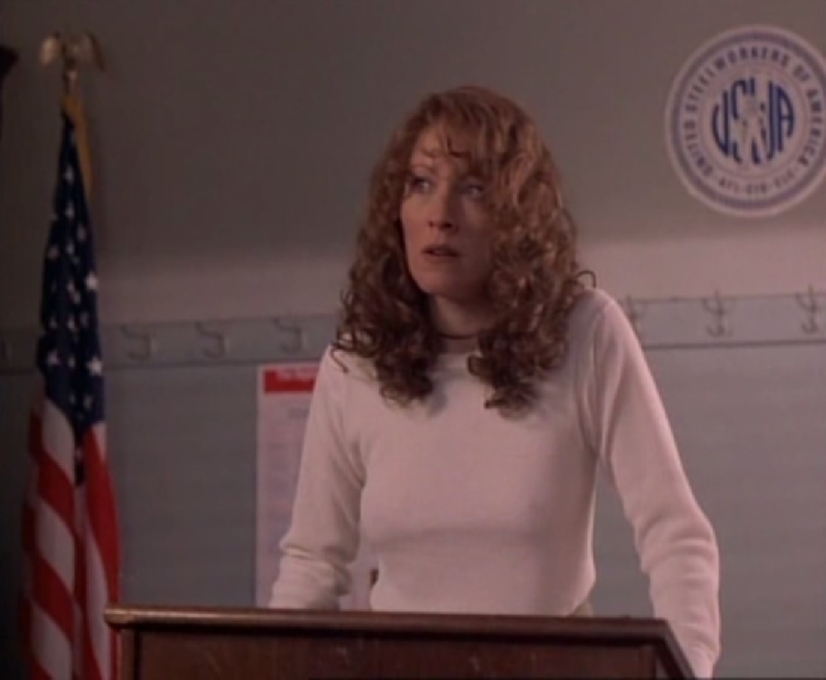 Linda Kozlowski in Backstreet Justice (1994)