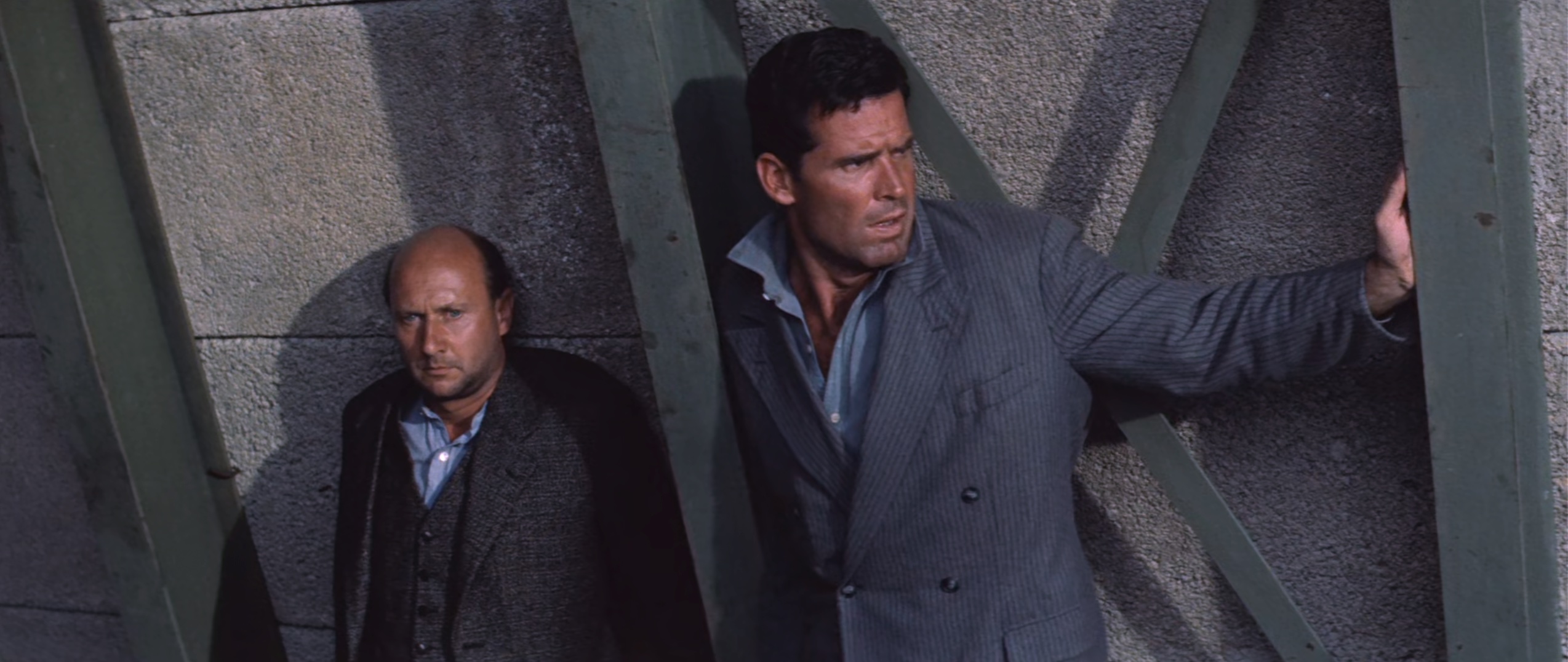 Donald Pleasence and James Garner in The Great Escape (1963)