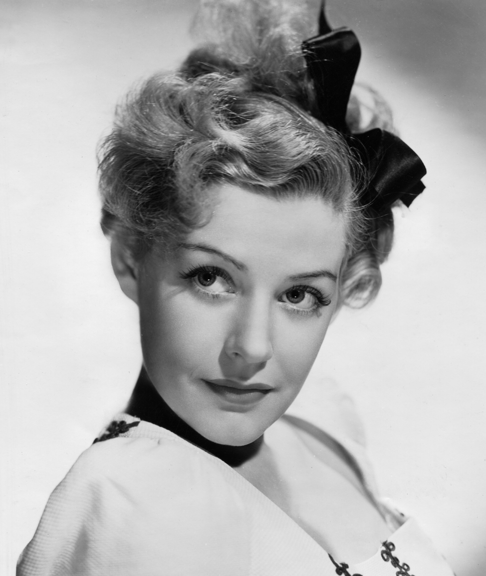 Karen Verne in Underground (1941)