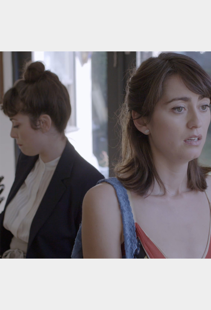 Hannah Pearl Utt and Jen Tullock in Disengaged (2015)