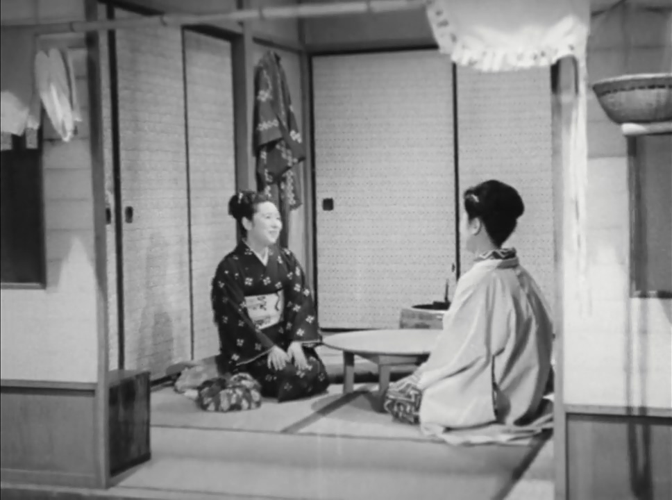 Ranko Hanai and Kinuyo Tanaka in Ginza Cosmetics (1951)