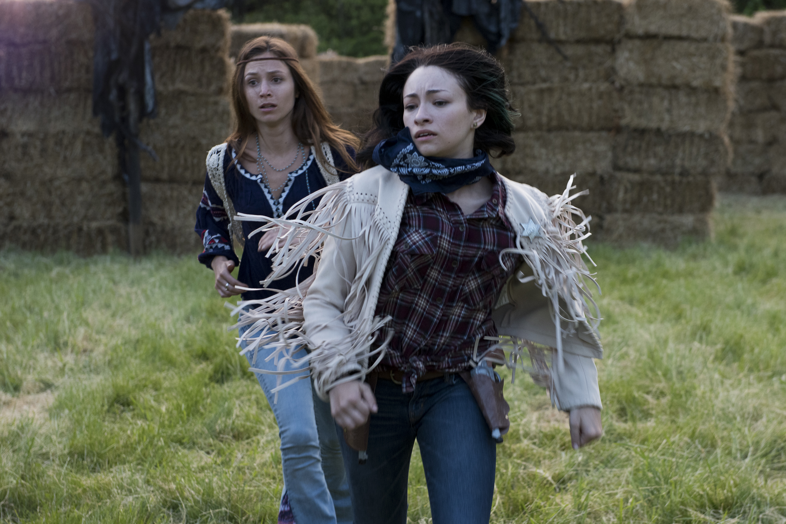 Jodelle Ferland and Dominique Provost-Chalkley in Neverknock (2017)