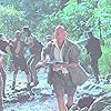 Pete Postlethwaite and Harvey Jason in The Lost World: Jurassic Park (1997)