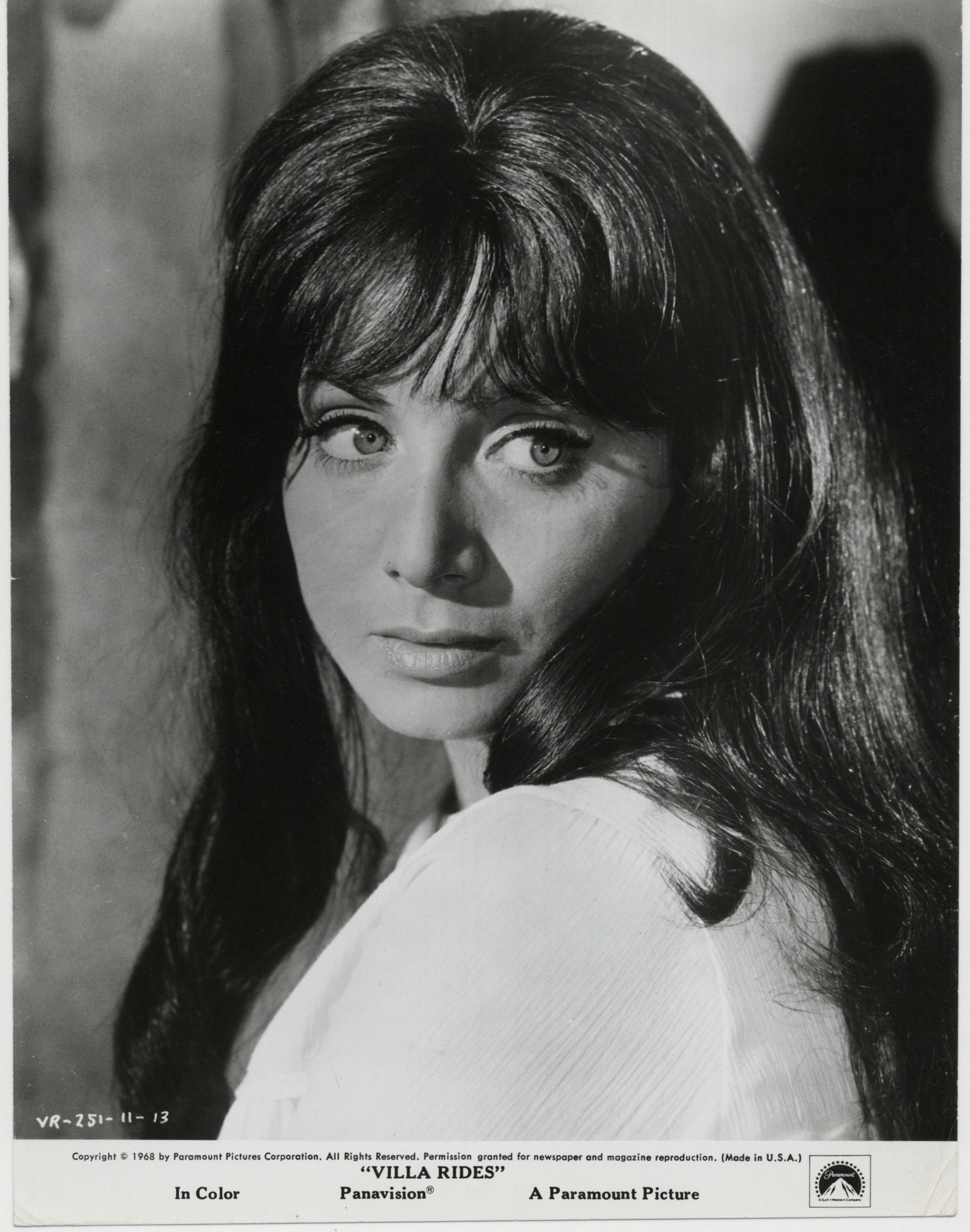 Maria Grazia Buccella in Villa Rides (1968)