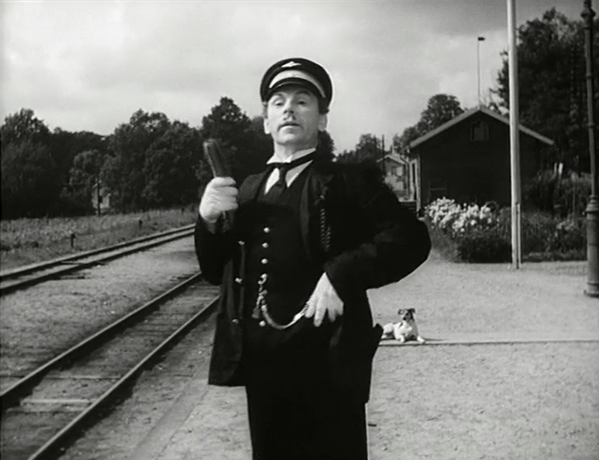 Nils Poppe in Soldat Bom (1948)