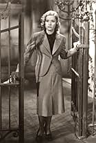 Pepita Serrador in Una mujer de la calle (1939)