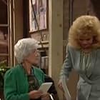 Loni Anderson, Estelle Getty, and Marsha Warfield in Empty Nest (1988)