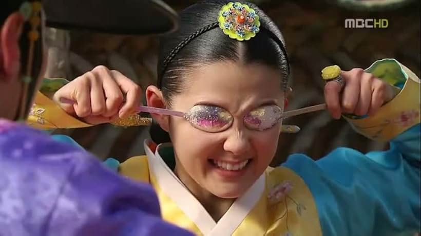 Nam Bo-ra in The Moon Embracing the Sun (2012)