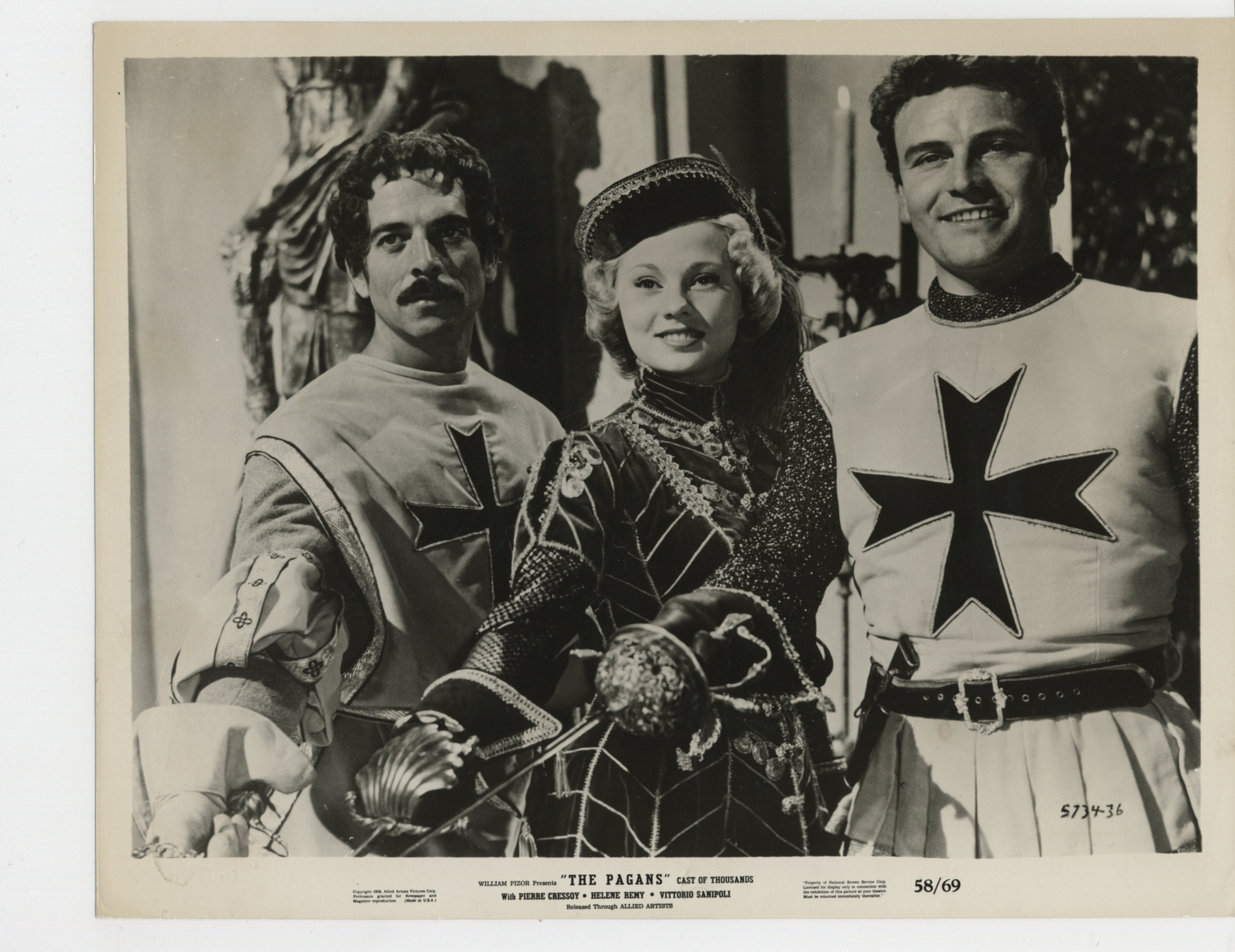 Hélène Rémy, Pierre Cressoy, and Vittorio Sanipoli in The Pagans (1953)