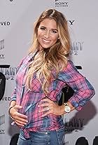 Jessie James Decker at an event for Paul Blart: Mall Cop 2 (2015)