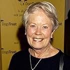 Annette Crosbie